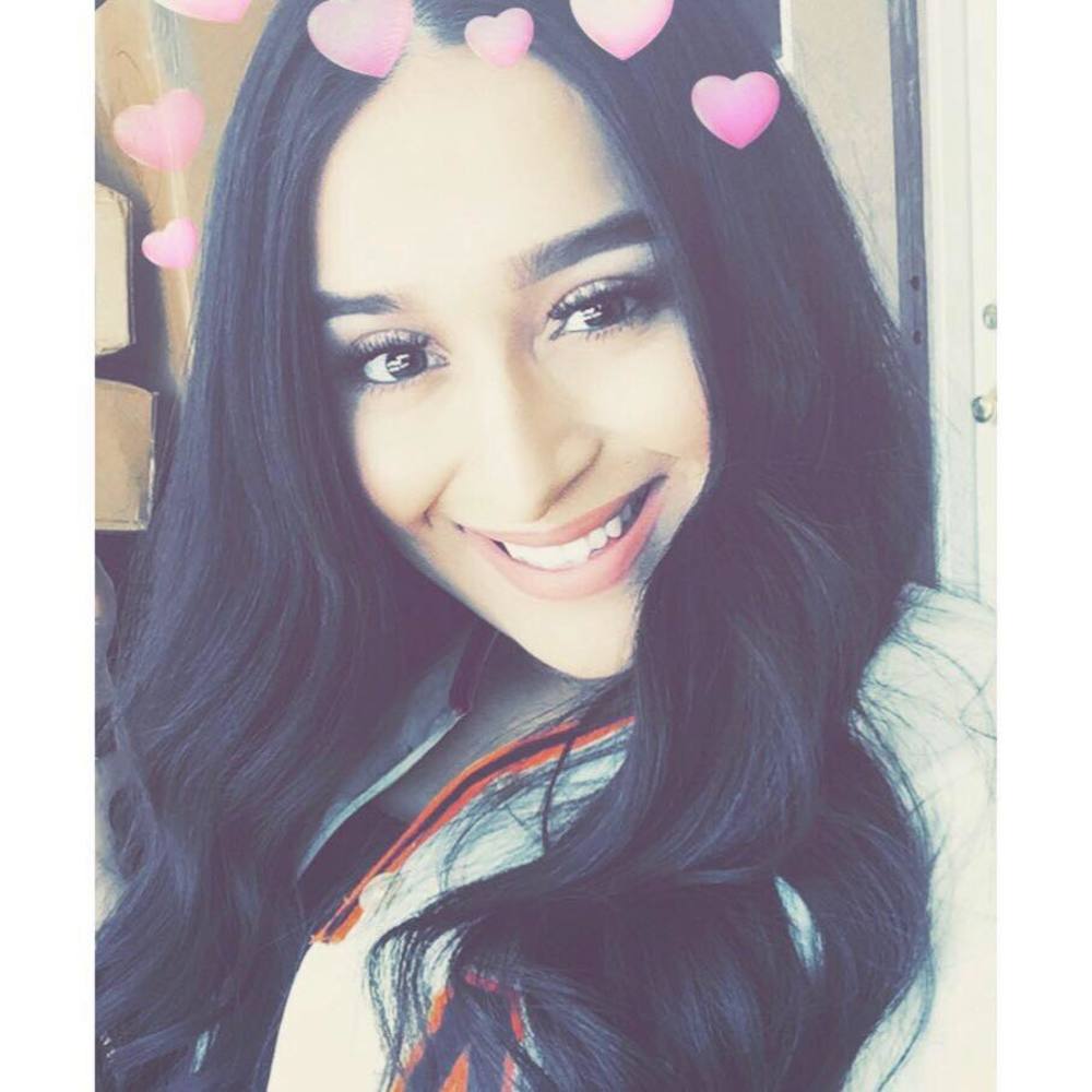 Meet your Posher, Yessica